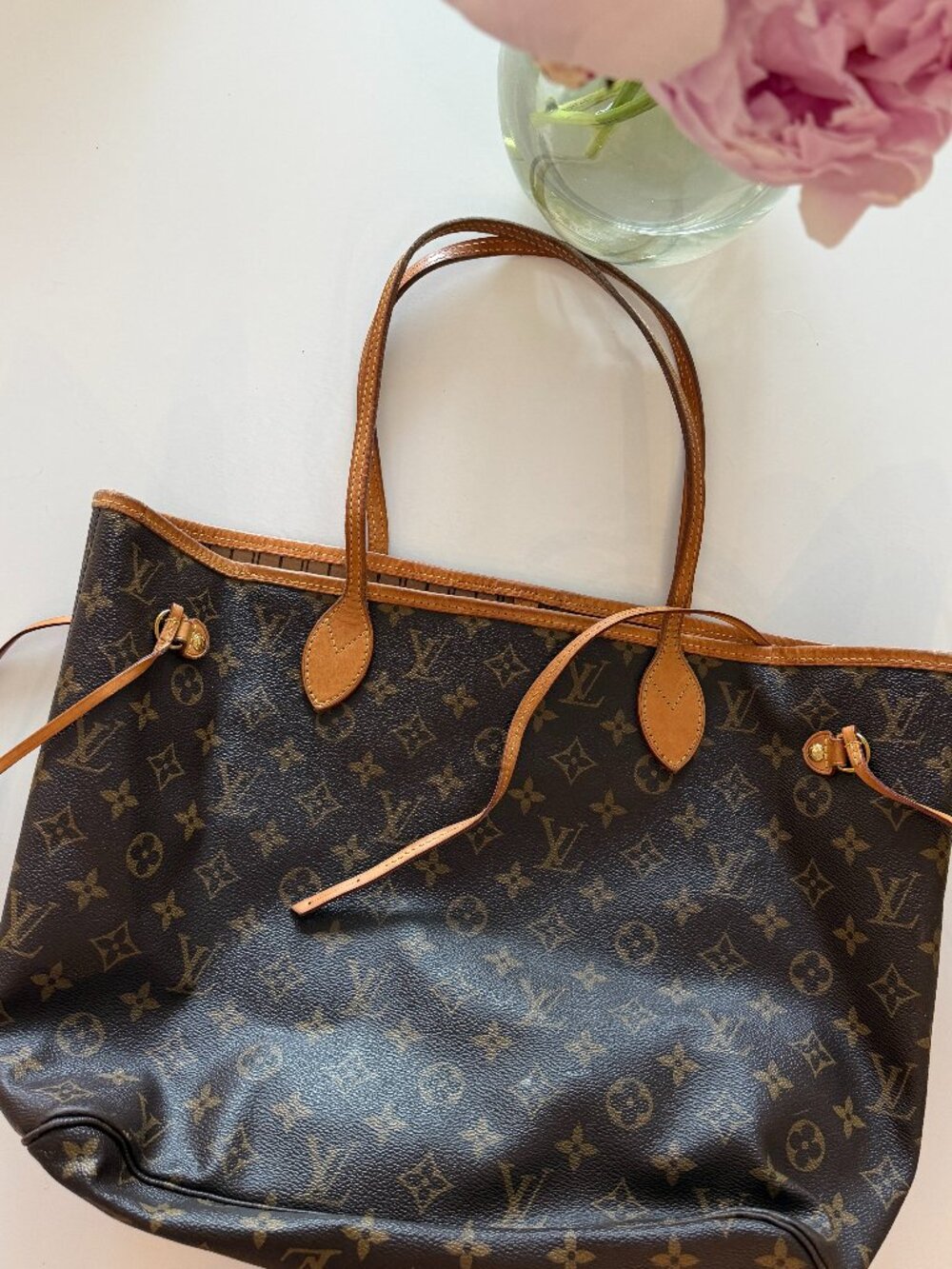 Louis Vuitton Neverfull MM Monogram Canvas Tote Shoulder Bag Authentic